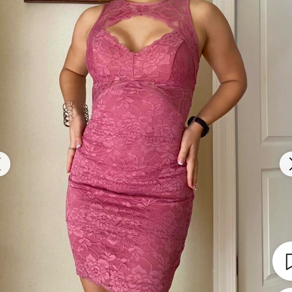 Guess lace dress